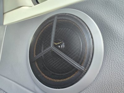 TOYOTA LAND CRUISER 70 - 10