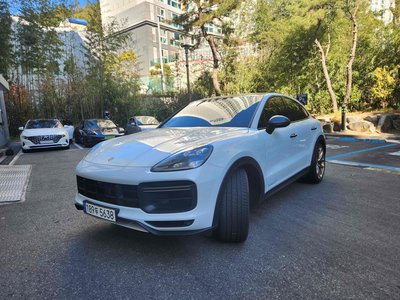 PORSCHE CAYENNE - 1