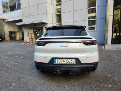 PORSCHE CAYENNE - 4