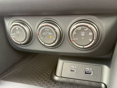 صورة مصغرة 56 لـ 2025 Nissan FAIRLADY Z