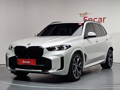 2025 BMW X5 — фото 1