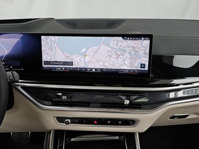 2025 BMW X5 缩略图 14