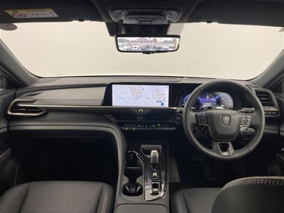 TOYOTA CROWN SPORT - 6