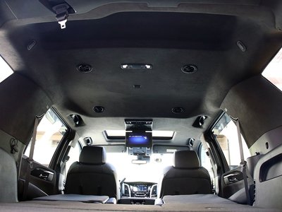 2020 Cadillac ESCALADE — миниатюра 23