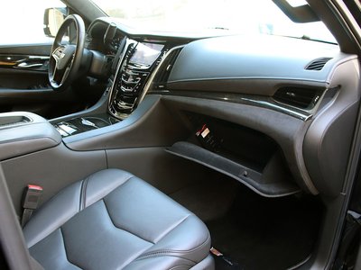 2020 Cadillac ESCALADE — миниатюра 60