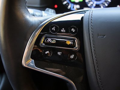 2020 Cadillac ESCALADE — миниатюра 47