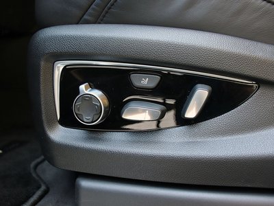 2020 Cadillac ESCALADE — миниатюра 33