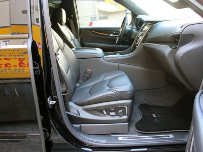 2020 Cadillac ESCALADE — миниатюра 61
