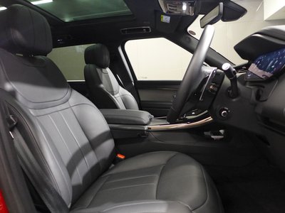 2025 LAND Rover RANGE ROVER SPORT thumbnail 22
