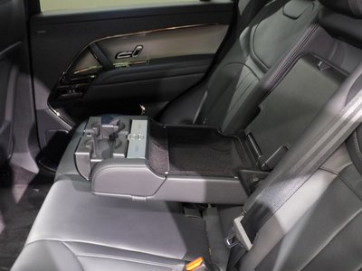 2025 LAND Rover RANGE ROVER SPORT thumbnail 35