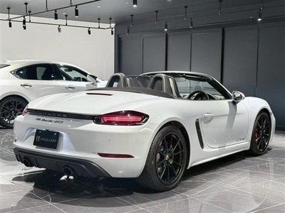 2025 Porsche 718 thumbnail 14