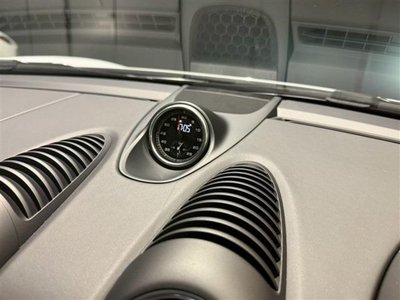 2025 Porsche 718 thumbnail 12