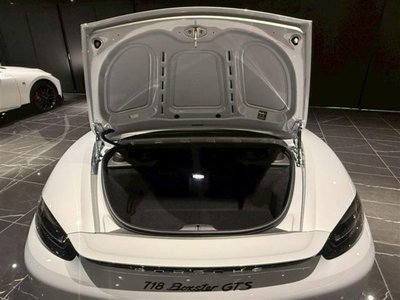 2025 Porsche 718 thumbnail 29
