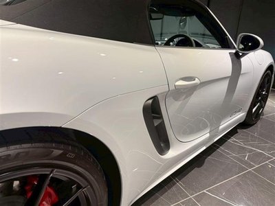 2025 Porsche 718 thumbnail 22