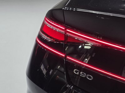 2022 Genesis G90 (RS4) photo 10
