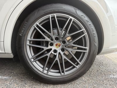 2024 Porsche CAYENNE — миниатюра 54