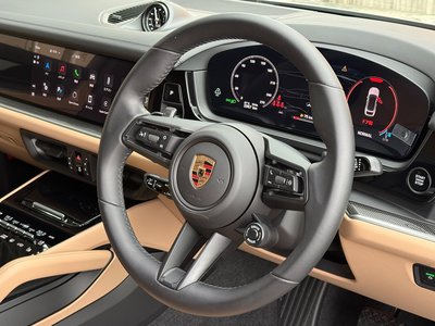 2024 Porsche CAYENNE — миниатюра 12