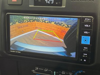 TOYOTA LAND CRUISER 70 - 4