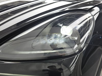 PORSCHE CAYENNE - 9