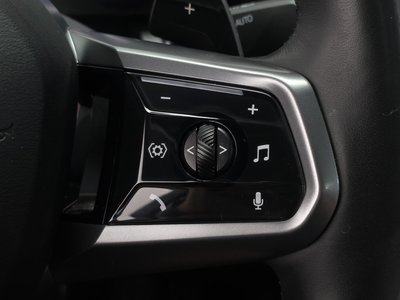 صورة مصغرة 29 لـ 2023 BMW 5 SERIES