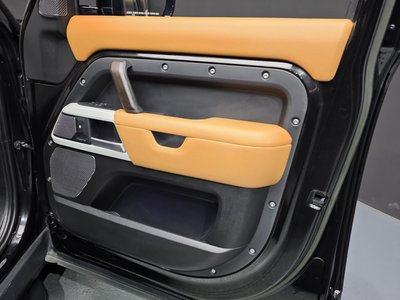 2022 LAND Rover DEFENDER thumbnail 14