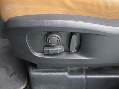 2022 LAND Rover DEFENDER thumbnail 23