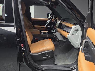 2022 LAND Rover DEFENDER thumbnail 16