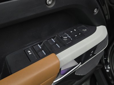 2022 LAND Rover DEFENDER thumbnail 28