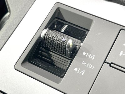 2025 Toyota LAND CRUISER 250 — миниатюра 64