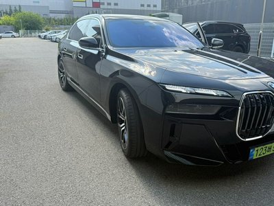 BMW 7 SERIES - 7