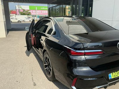 BMW 7 SERIES - 4