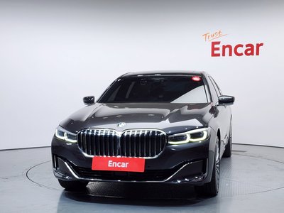 BMW 7 SERIES - 2