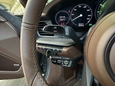 صورة مصغرة 16 لـ 2024 Porsche 911