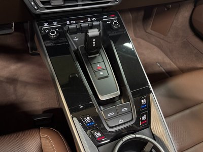 صورة مصغرة 14 لـ 2024 Porsche 911