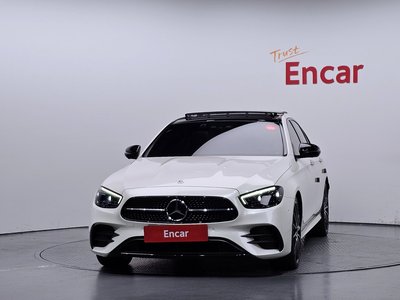 MERCEDES-BENZ E-CLASS - 2