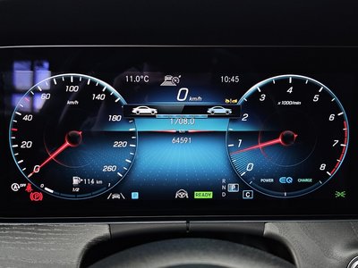 MERCEDES-BENZ E-CLASS - 8