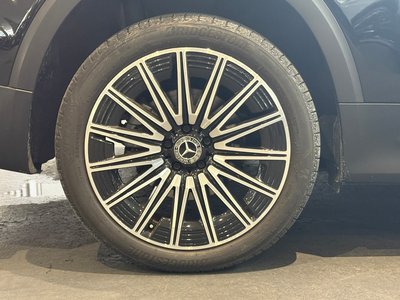 MERCEDES-BENZ GLB - 9