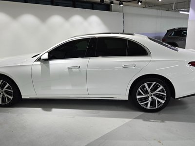 2025 Mercedes-BENZ E-CLASS 照片 8