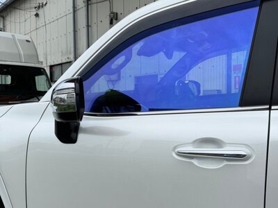 TOYOTA LAND CRUISER 300 - 7