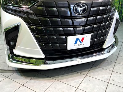 2024 Toyota ALPHARD photo 3