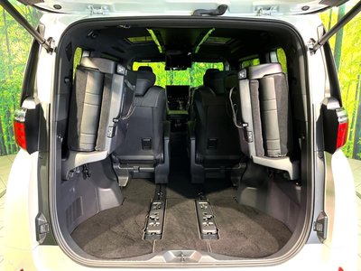 2024 Toyota ALPHARD thumbnail 11
