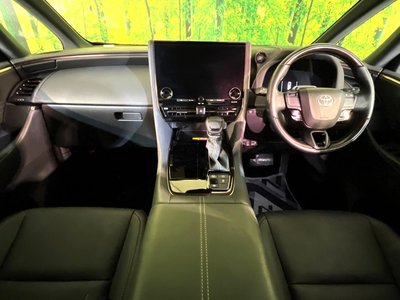 2024 Toyota ALPHARD photo 2
