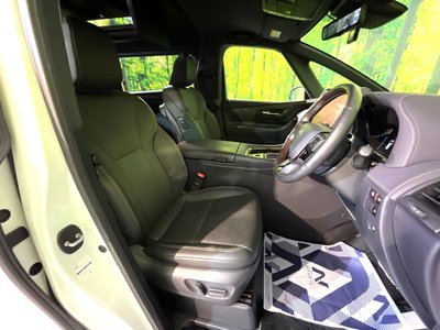 2024 Toyota ALPHARD photo 8