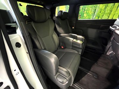 2024 Toyota ALPHARD photo 9