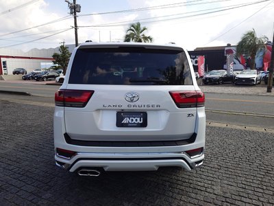 صورة 7 لـ 2025 Toyota LAND CRUISER 300
