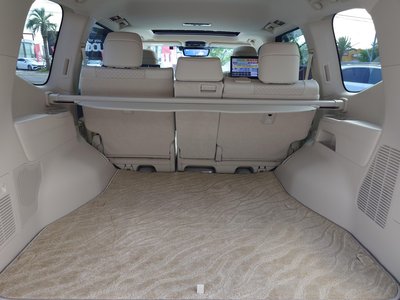 2025 Toyota LAND CRUISER 300 — миниатюра 26