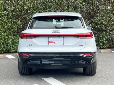 صورة 14 لـ 2025 AUDI Q6 E-TRON