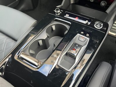 2025 AUDI Q6 E-TRON — миниатюра 17