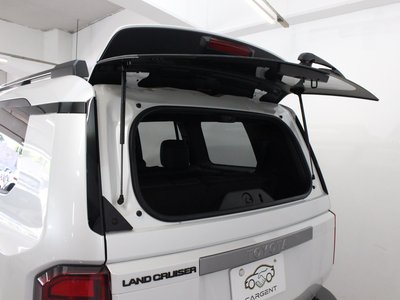 2025 Toyota LAND CRUISER 250 — миниатюра 23