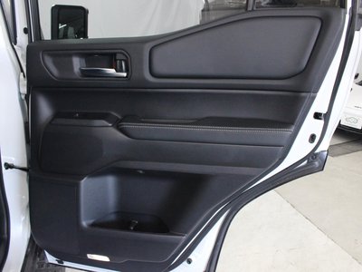 2025 Toyota LAND CRUISER 250 — миниатюра 70
